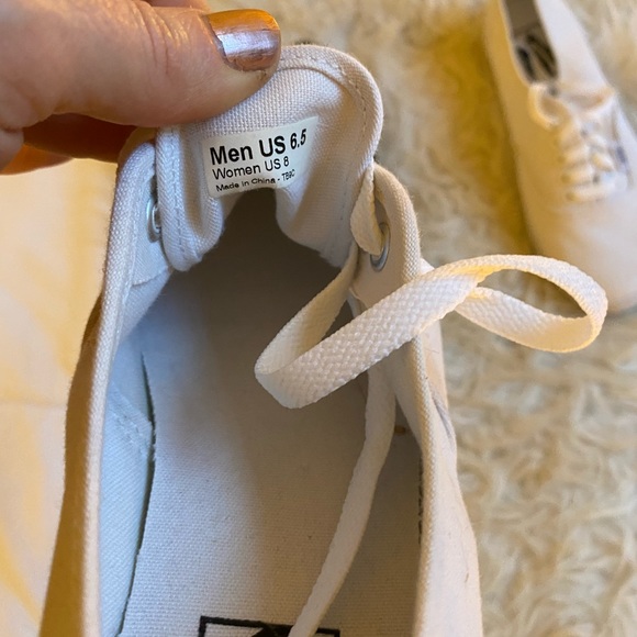 Vans canvas sneakers bundle. - Picture 3 of 6